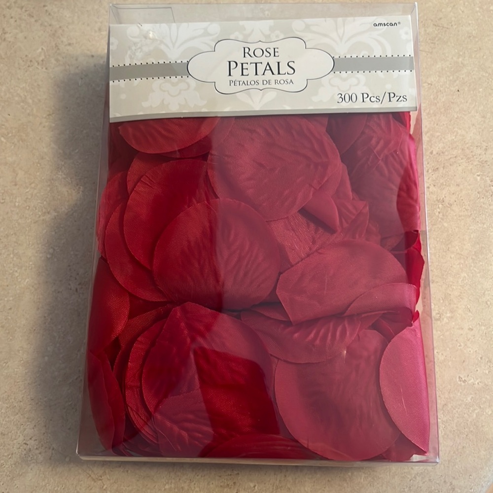 Red Rose Petals Fabric Confetti 300 New!!!